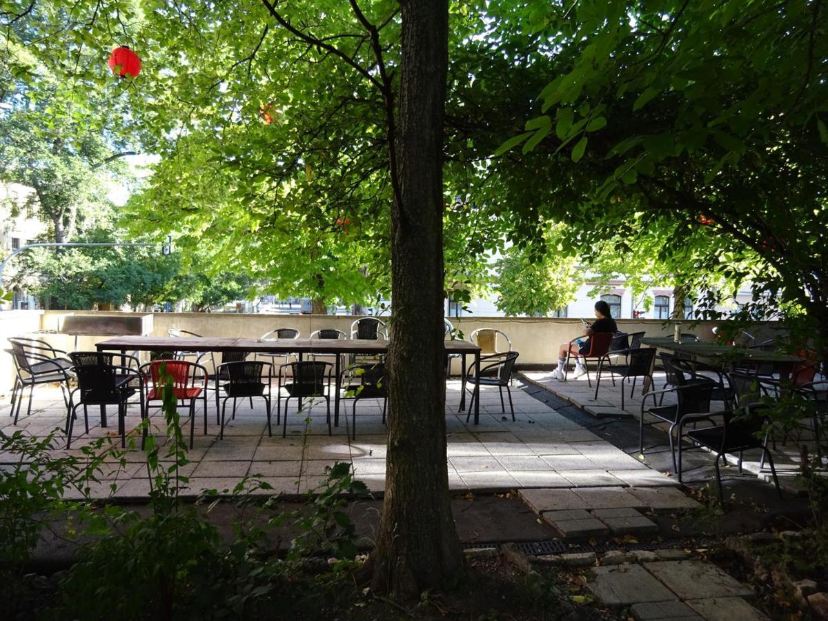 Hummel Hostel - Historische Stadtvilla mit Garten Weimar  Buitenkant foto